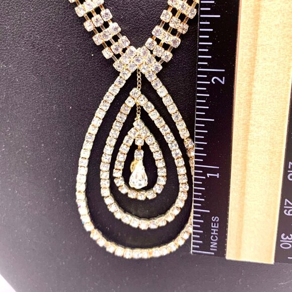 Rhinestone Bling Ripple Necklace Stud Dangle Earrings Set Oval Pendant Statement - Picture 8 of 10